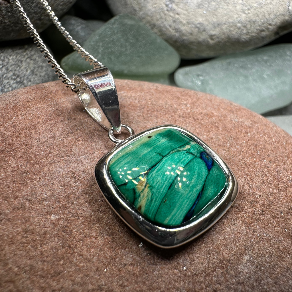 Mira Heathergems Celtic Necklace