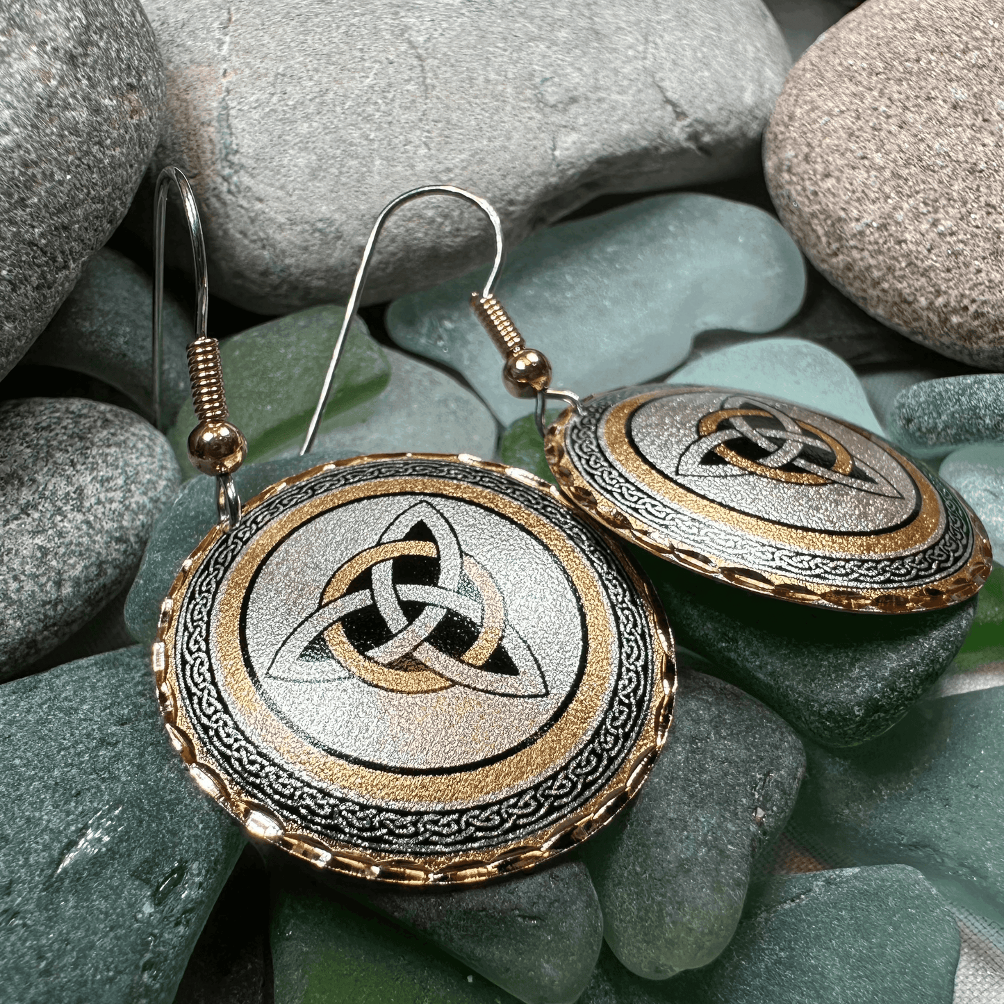 Fredegund Celtic Trinity Knot Copper Earrings - 