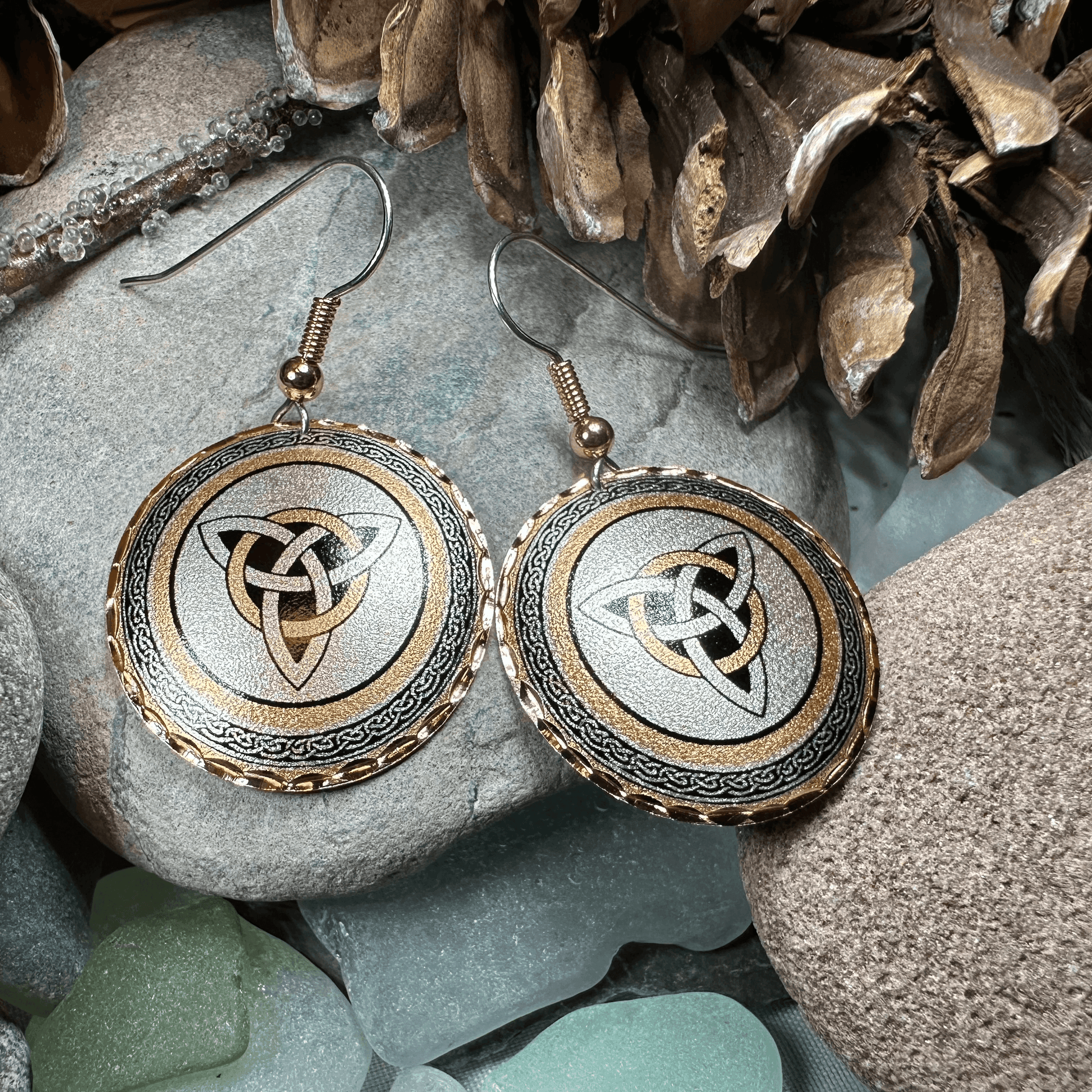 Fredegund Celtic Trinity Knot Copper Earrings - 