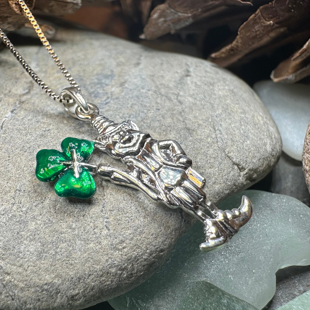 Celtic Leprechaun Shamrock Necklace