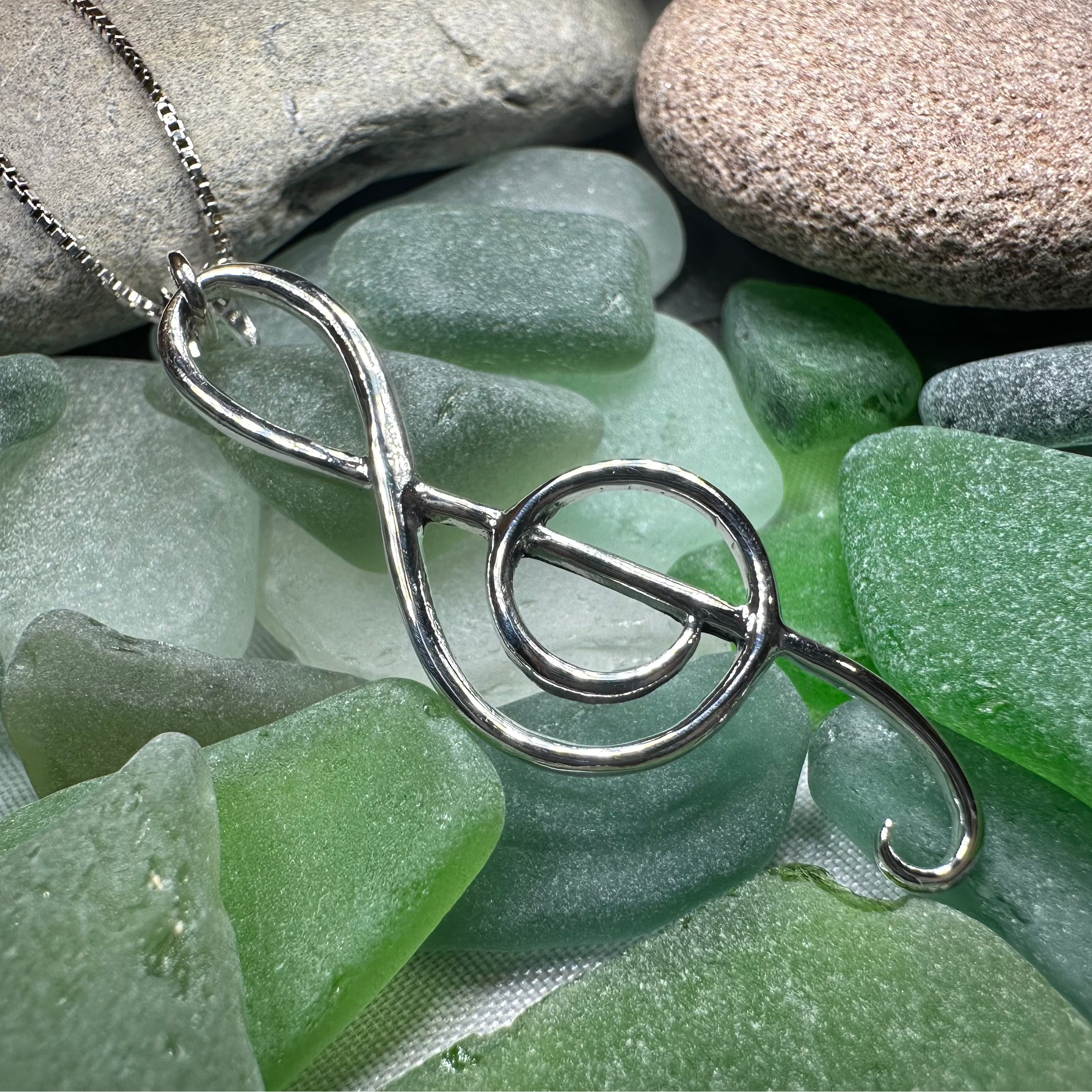 Music Note Artisan Necklace