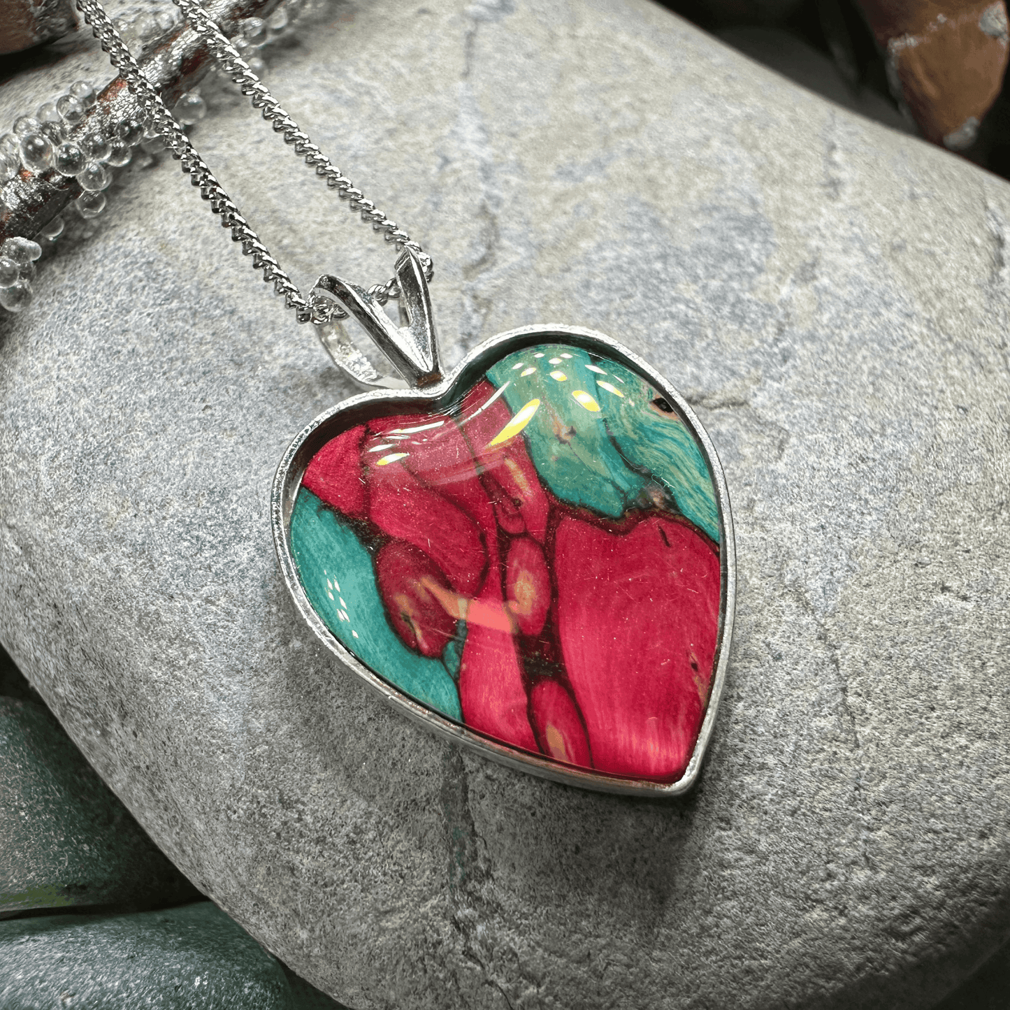 Scottish Heathergems Heart Necklace - Red Green