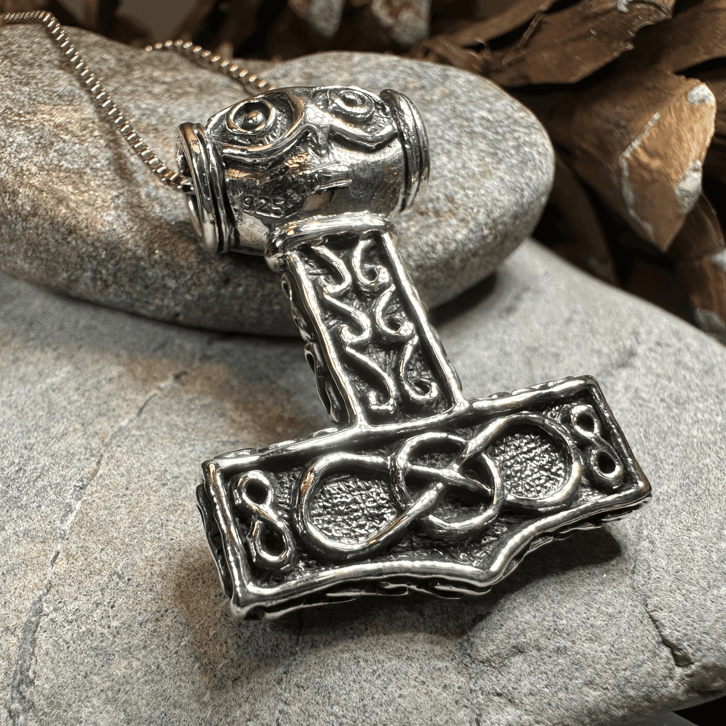 Buri Thor's Hammer Necklace - 18