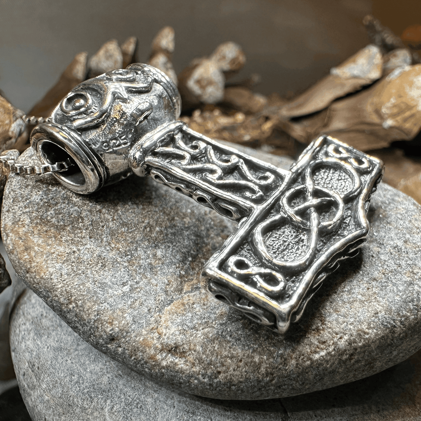 Buri Thor's Hammer Necklace - 18