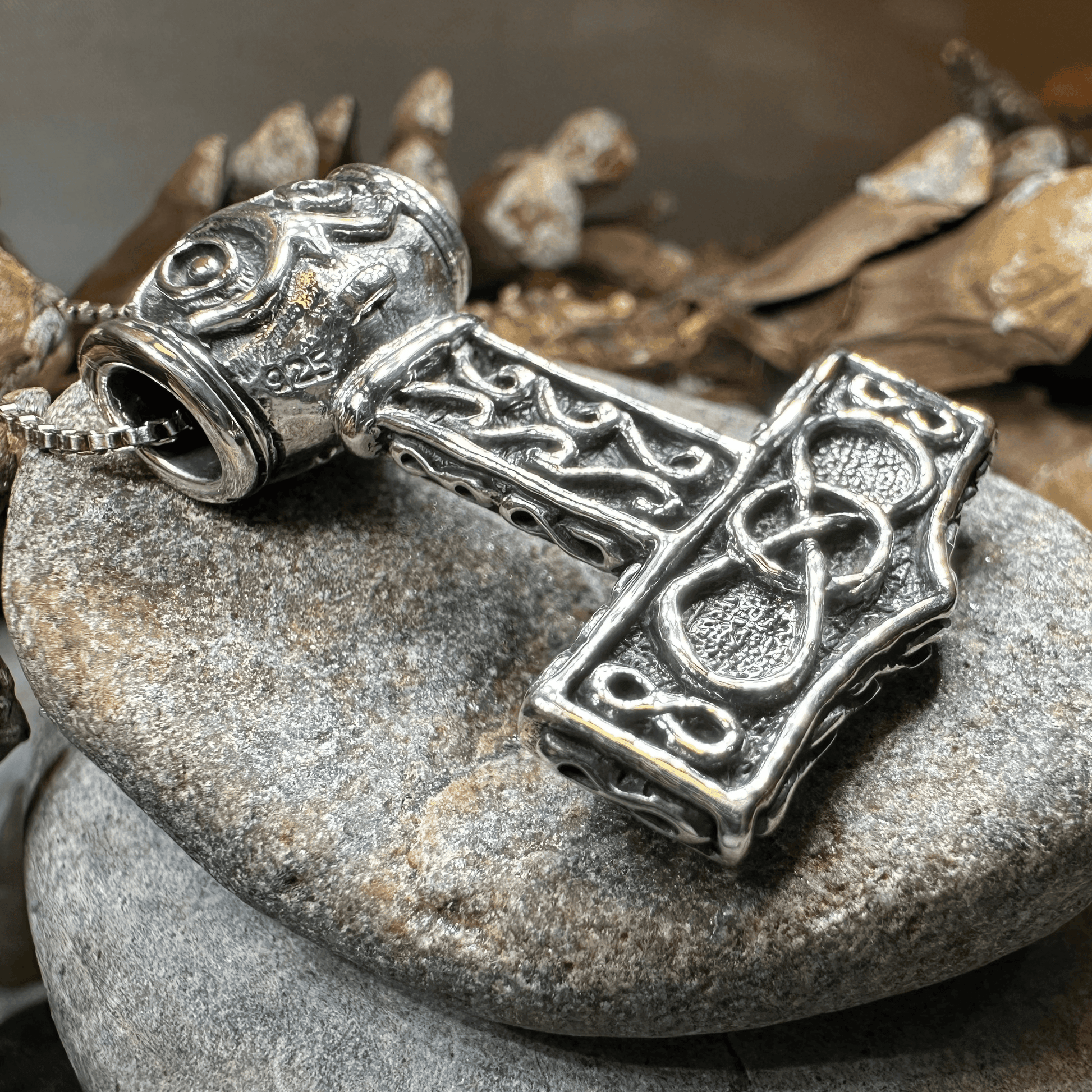 Buri Thor's Hammer Necklace - 18