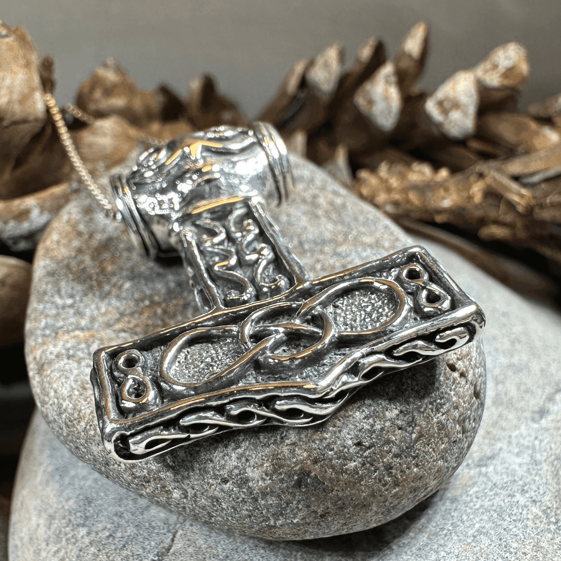 Buri Thor's Hammer Necklace - 18