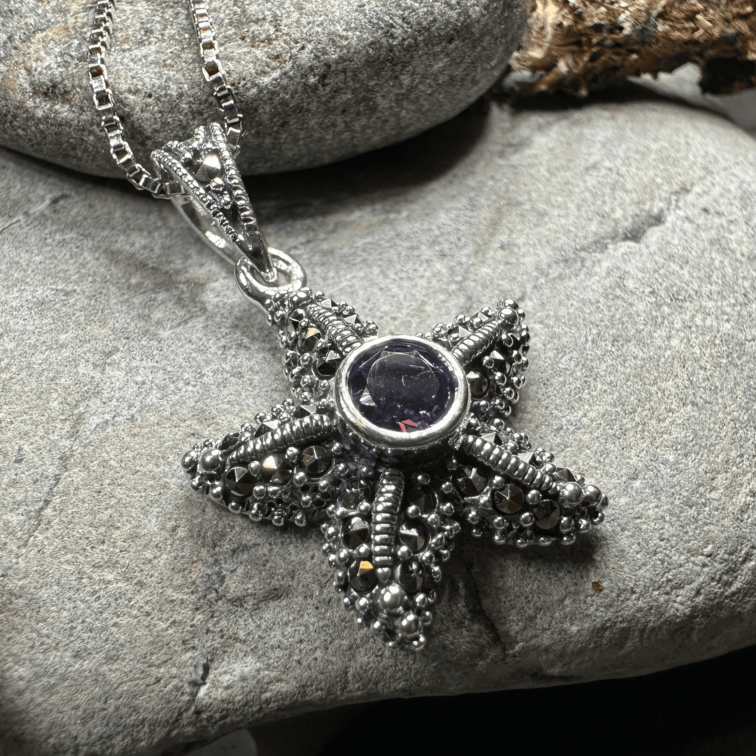 Oceandancer Starfish Necklace - 18