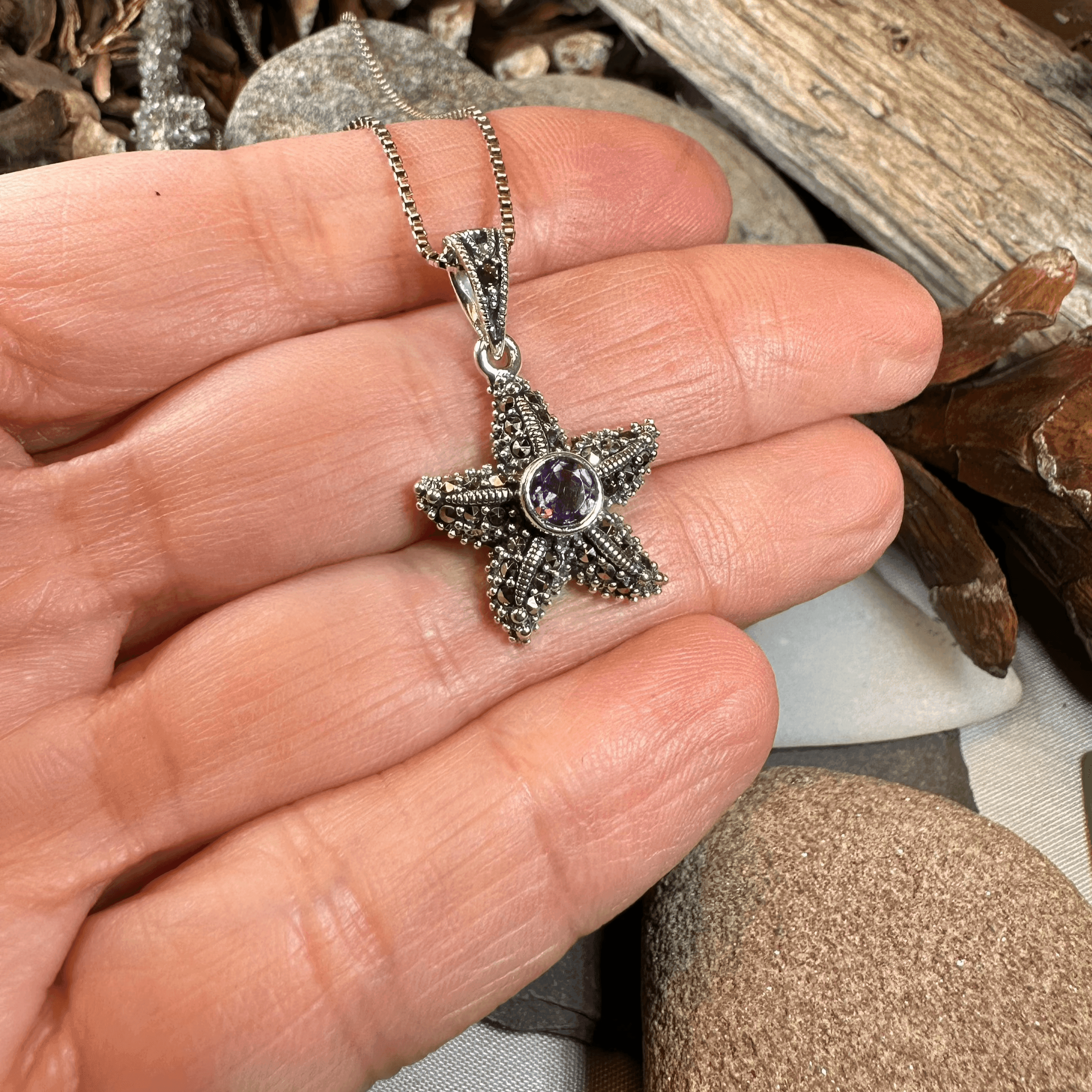 Oceandancer Starfish Necklace - 18