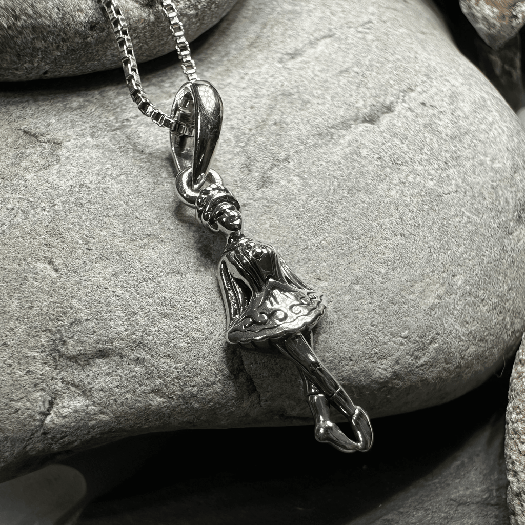 Ceili Irish Dancer Necklace - 18