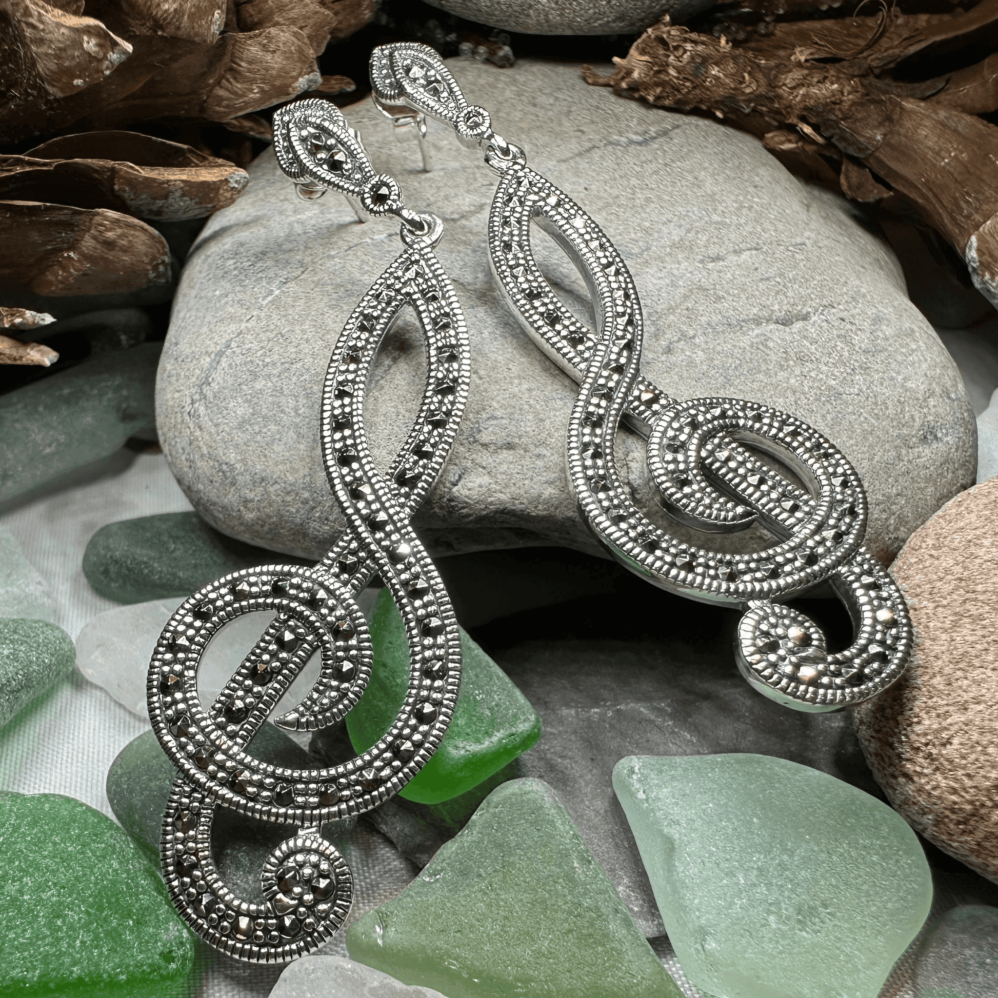 Prima Donna Music Note Earrings - 