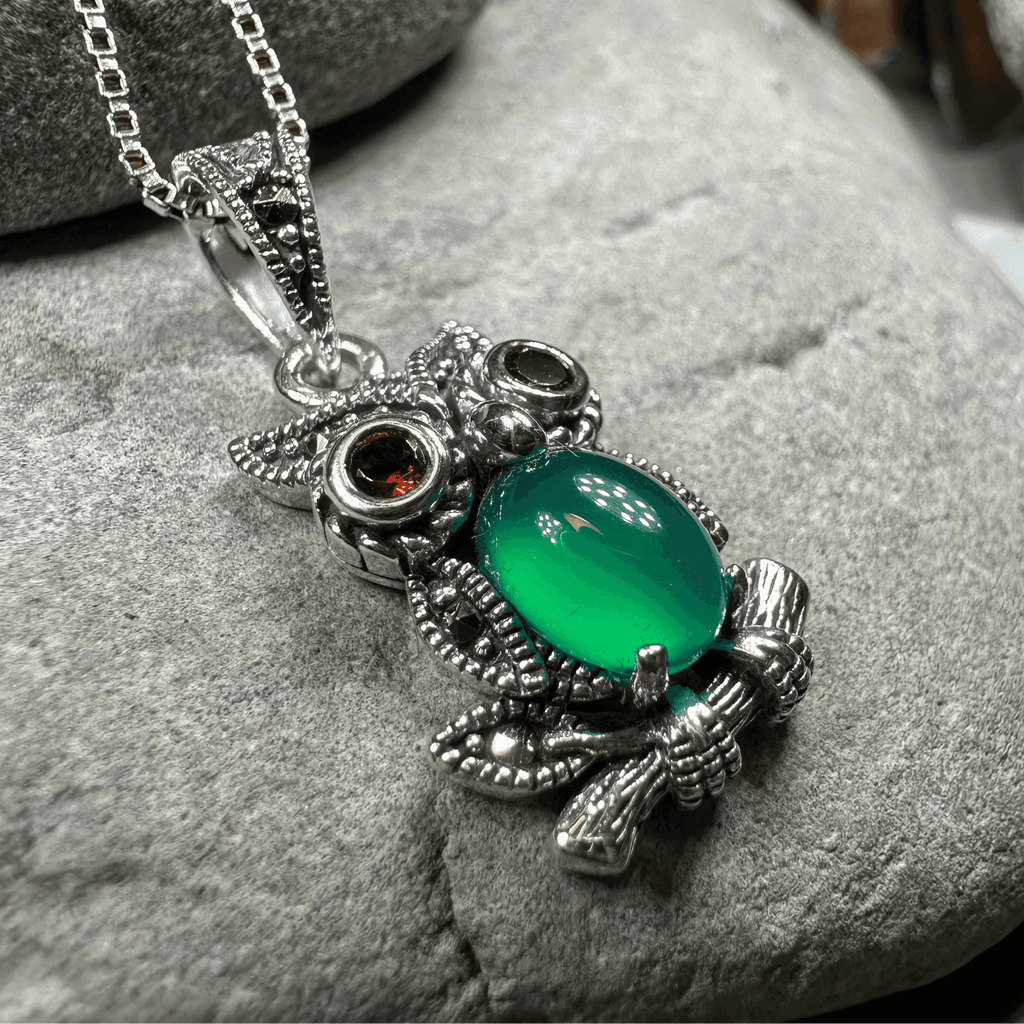 Emerald Aura Owl Necklace - 18