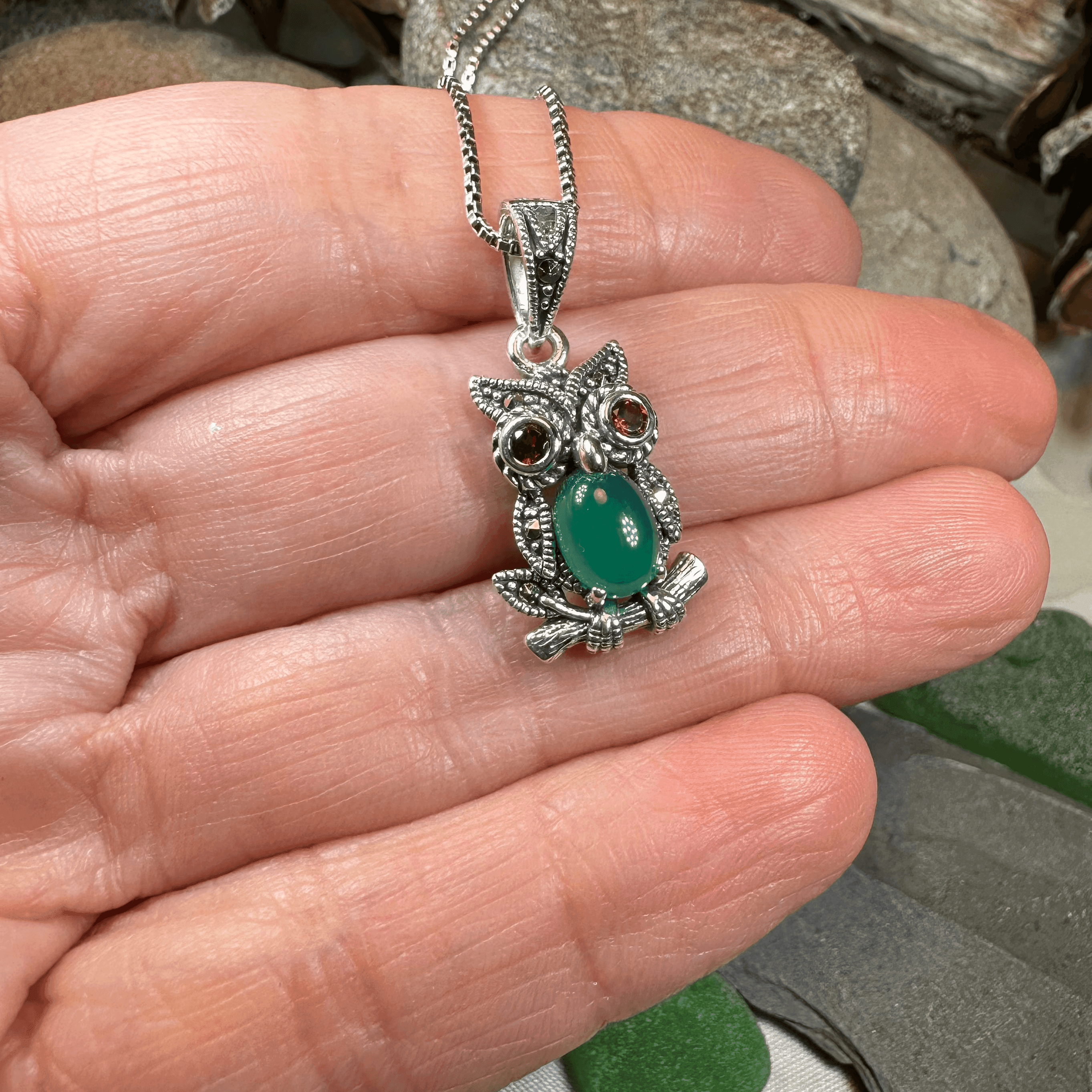 Emerald Aura Owl Necklace - 18