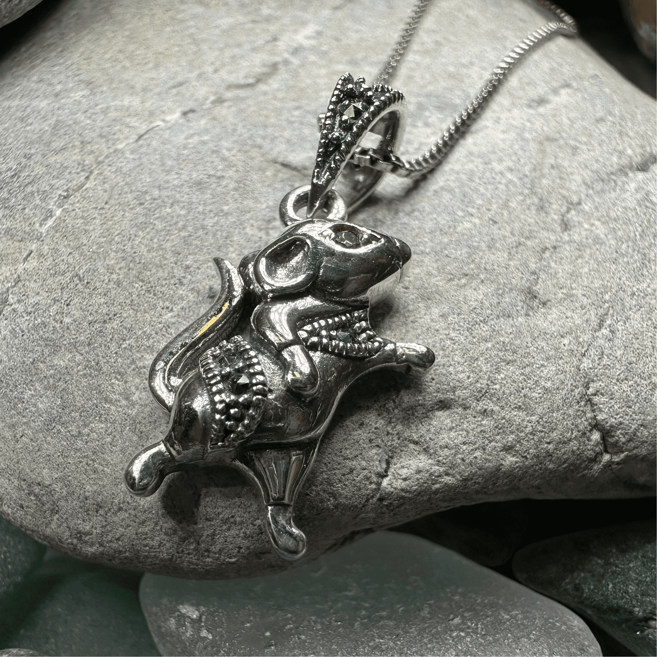 Luch Little Mouse Necklace - 