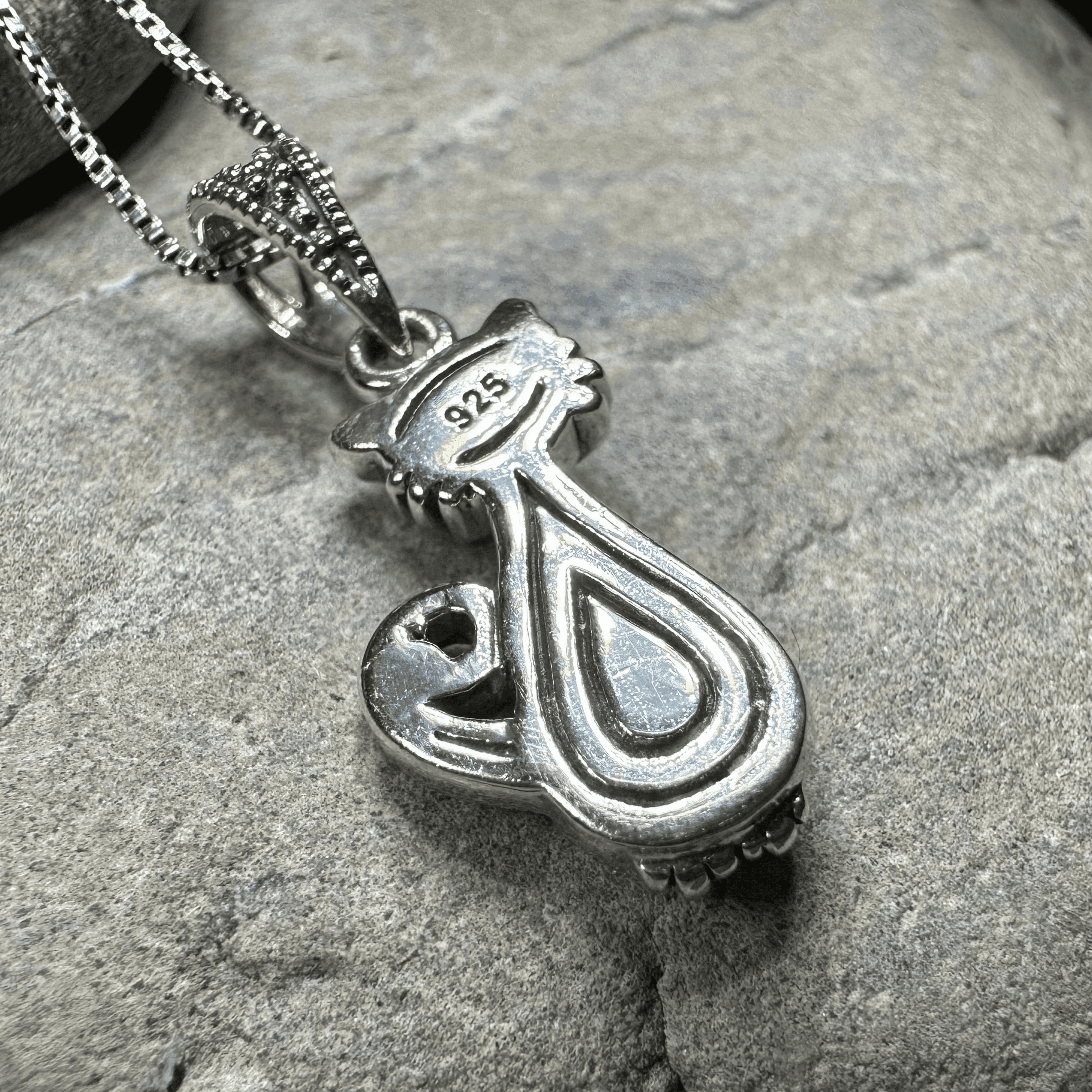 Sophisticated Marcasite Cat Necklace - 18