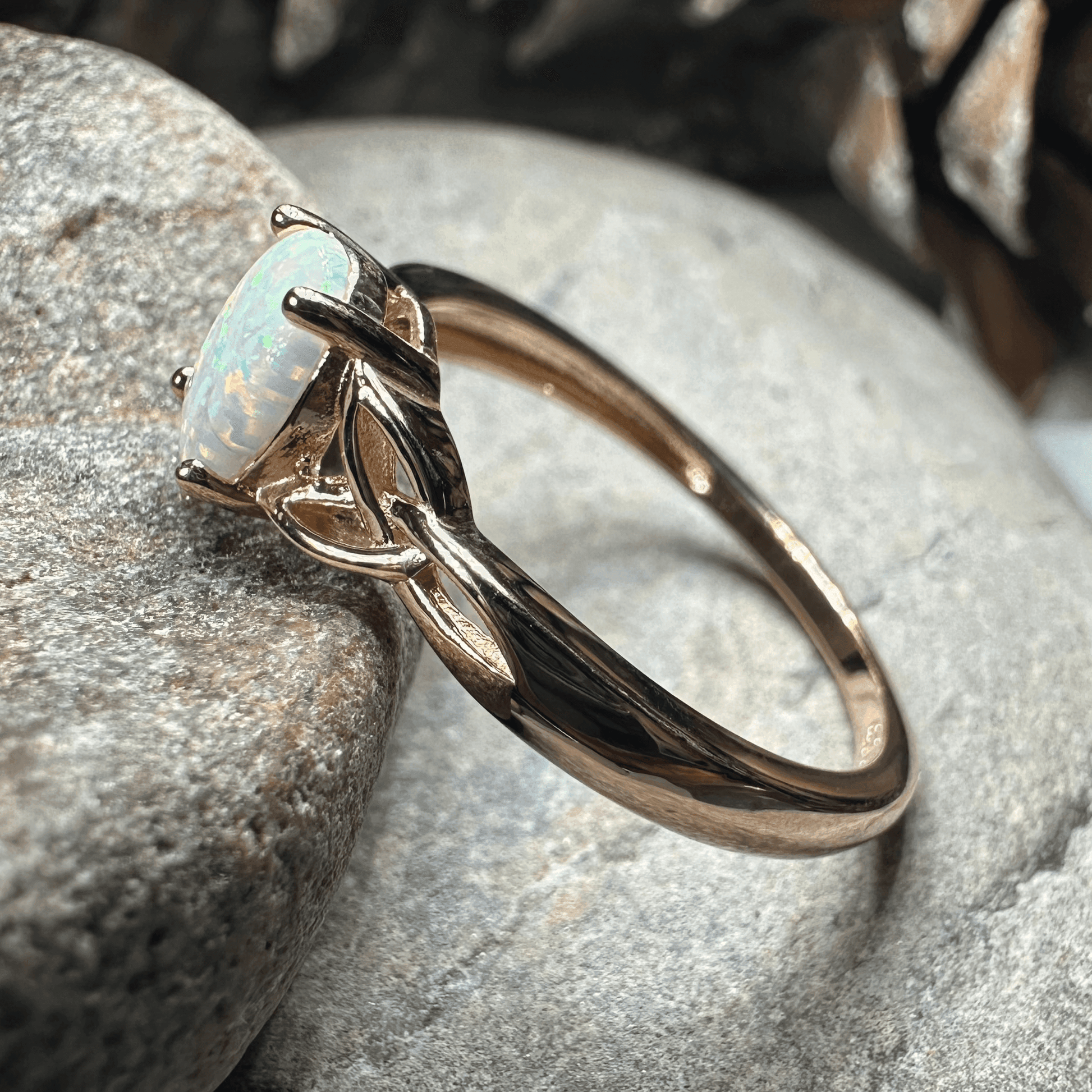 Scottish Mist Celtic Ring - 4 / Sterling Silver