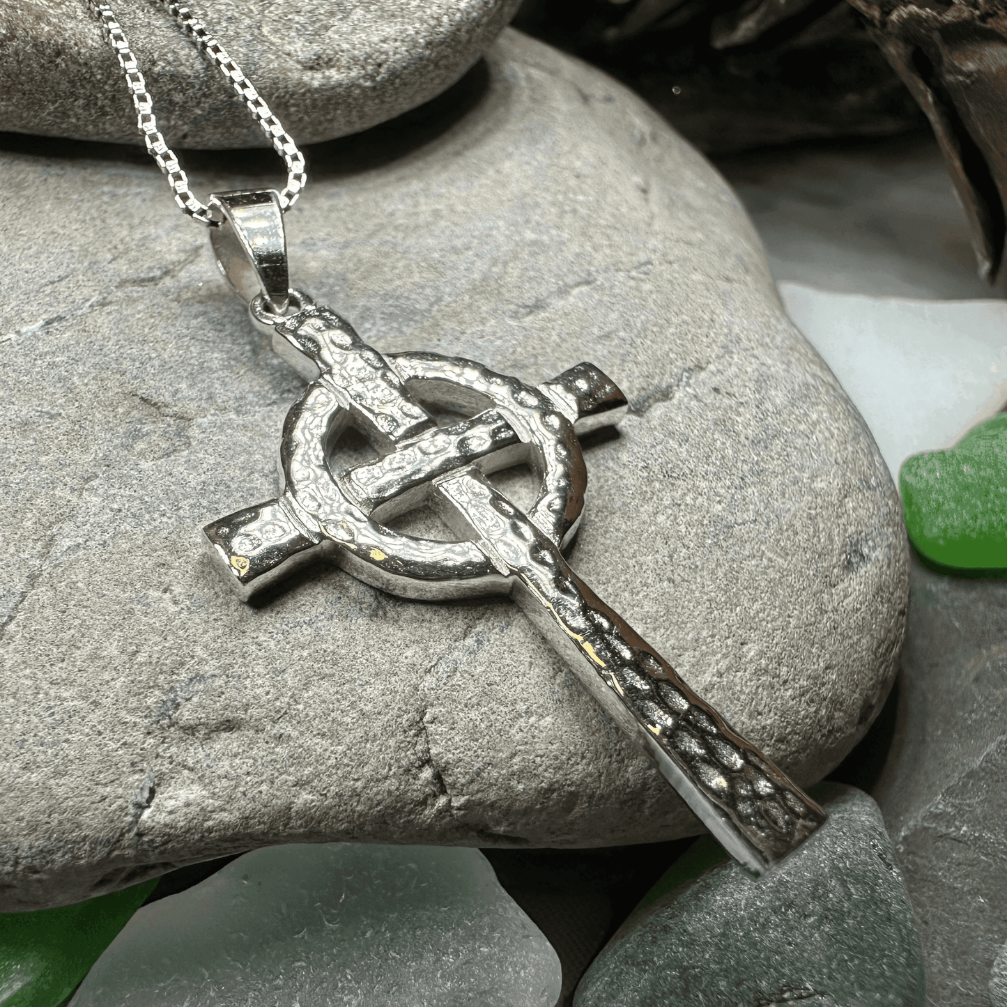 Venetia Celtic Cross Necklace - 18
