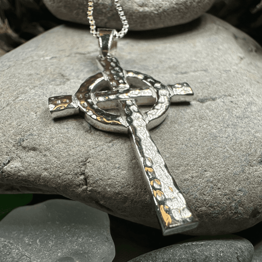 Venetia Celtic Cross Necklace - 18