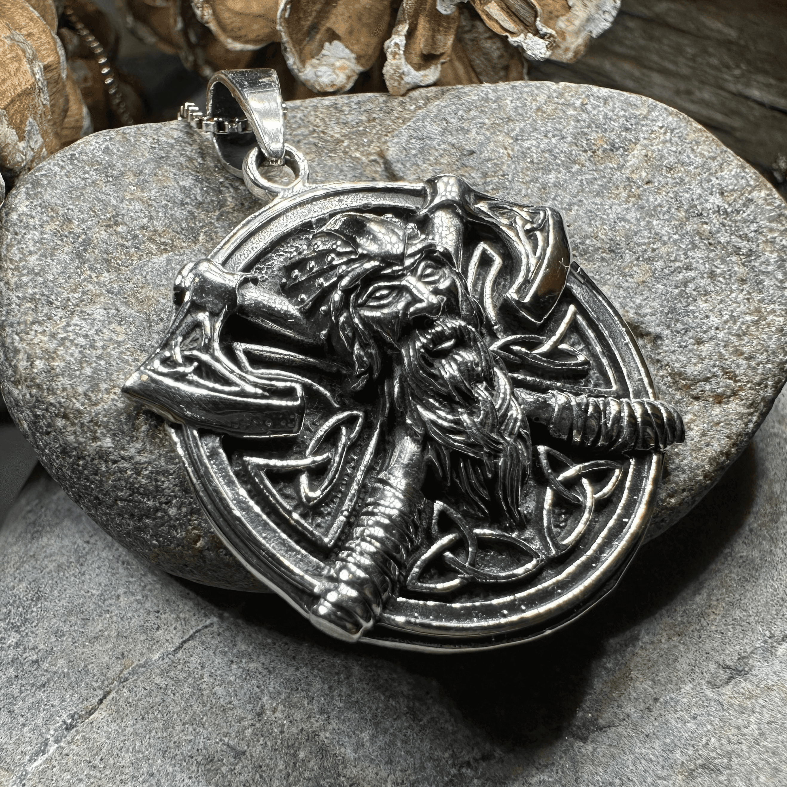 Uthred Viking Warrior Necklace - 18