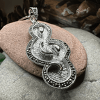 Crescendo Music Note Necklace - 