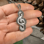 Crescendo Music Note Necklace - 