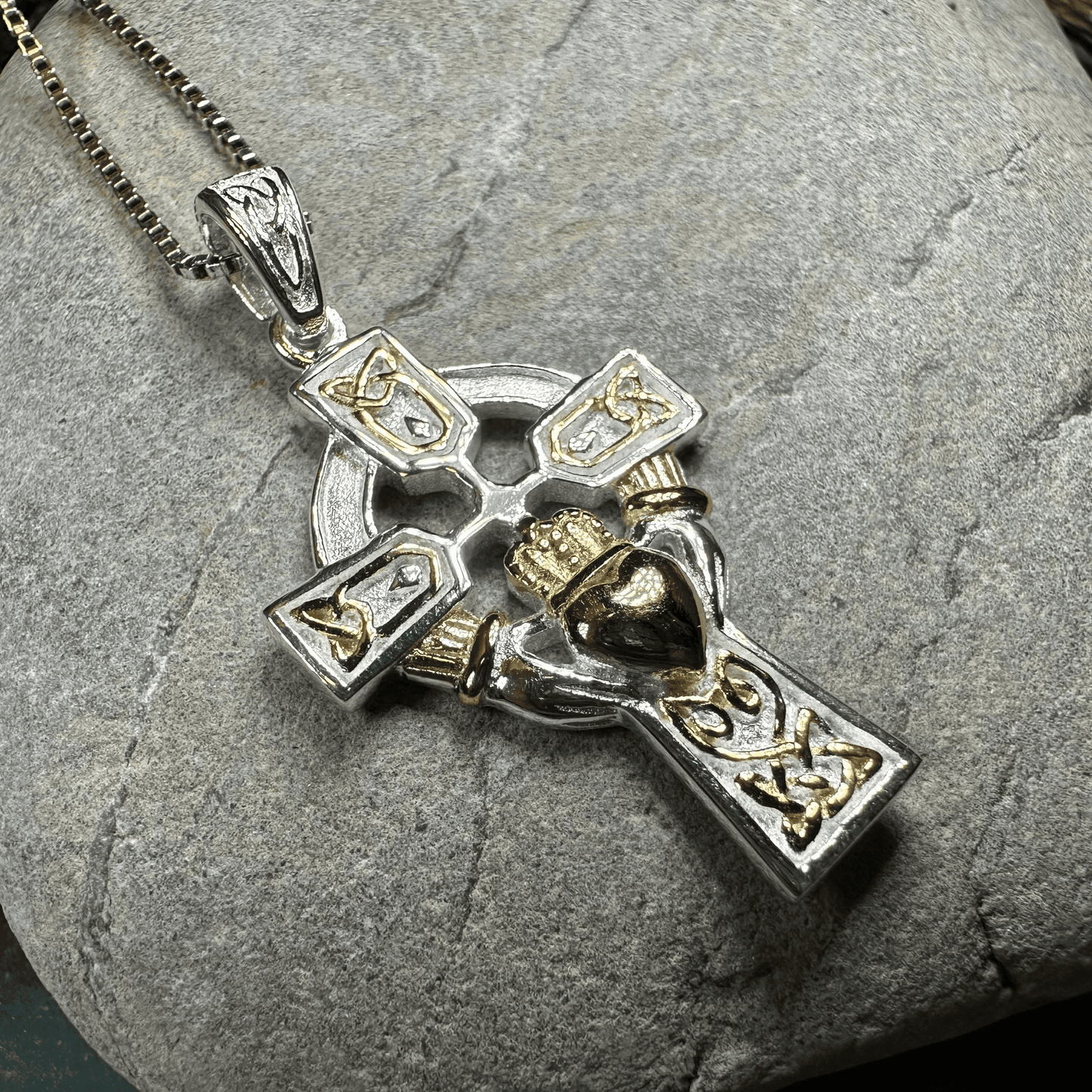 Tri-Color Claddagh Cross Necklace - 18