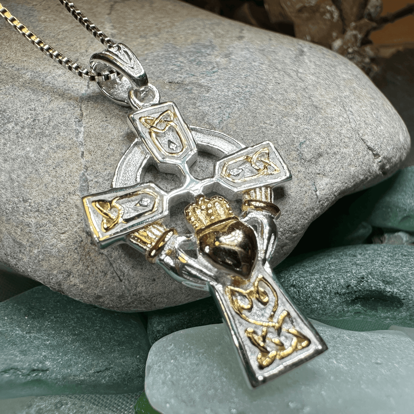 Tri-Color Claddagh Cross Necklace - 18