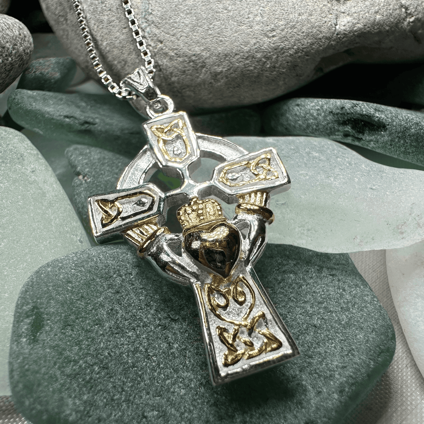 Tri-Color Claddagh Cross Necklace - 18