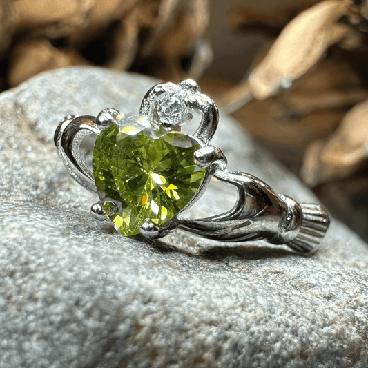 Peridot Green Claddagh Ring - 4