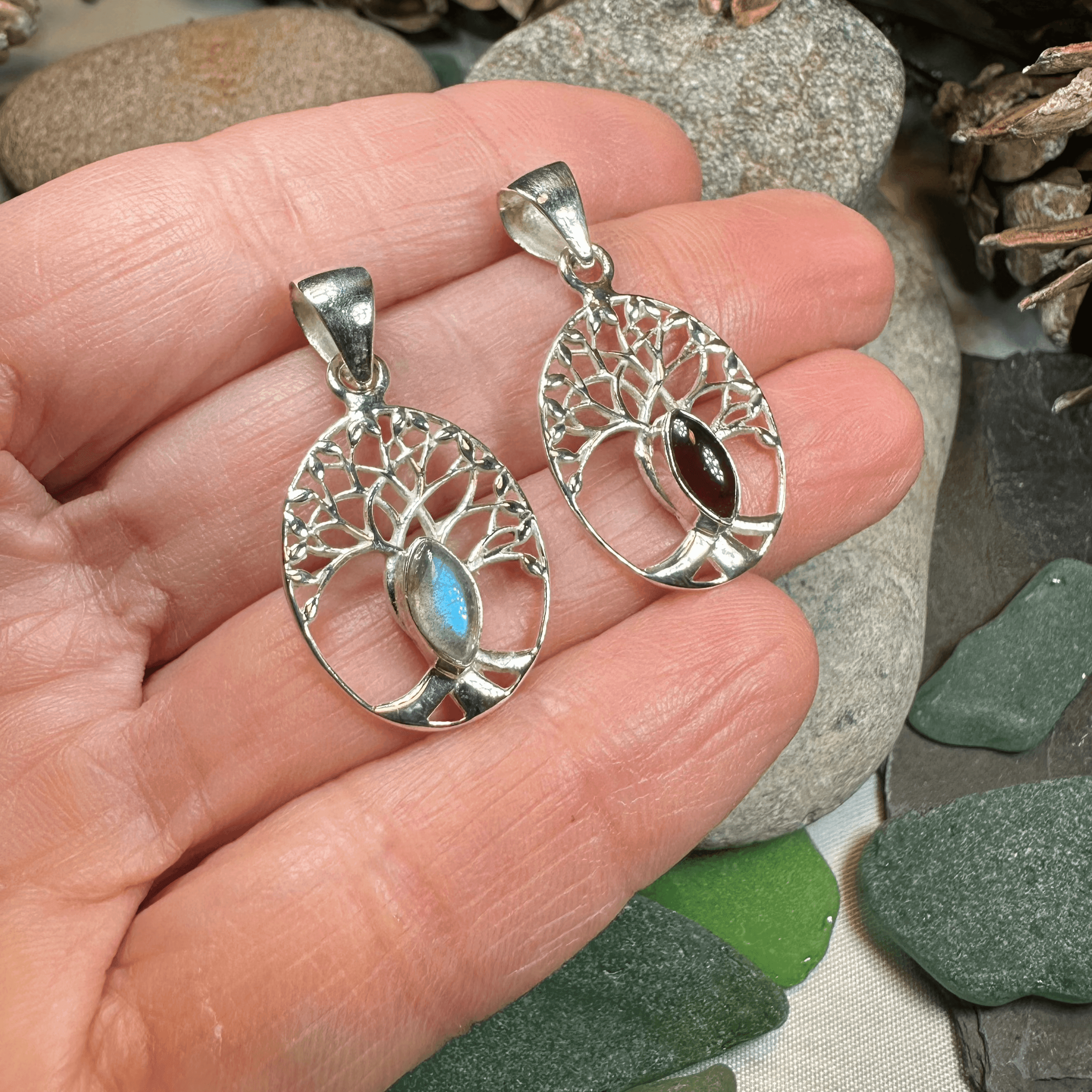 Karstyn Tree of Life Necklace - 18 / Labradorite
