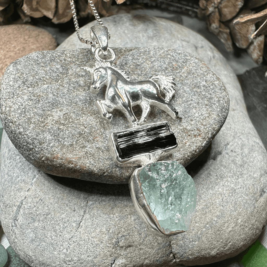 Skyprancer Unicorn Necklace - 18 / Aquamarine