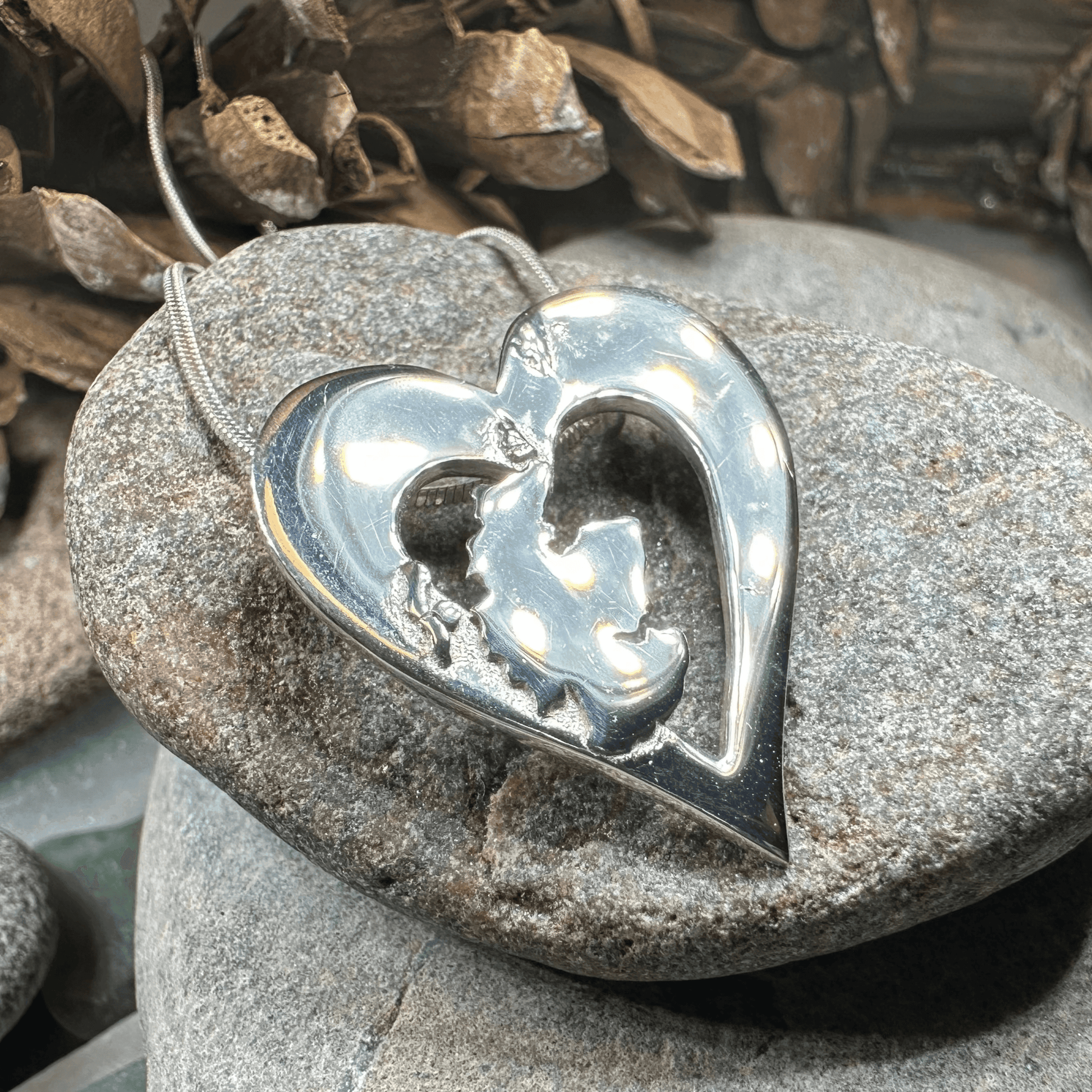 Scotland Heart Necklace - 