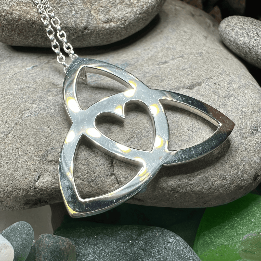 Gabrielle Triquetra Heart Necklace - Small 3/4