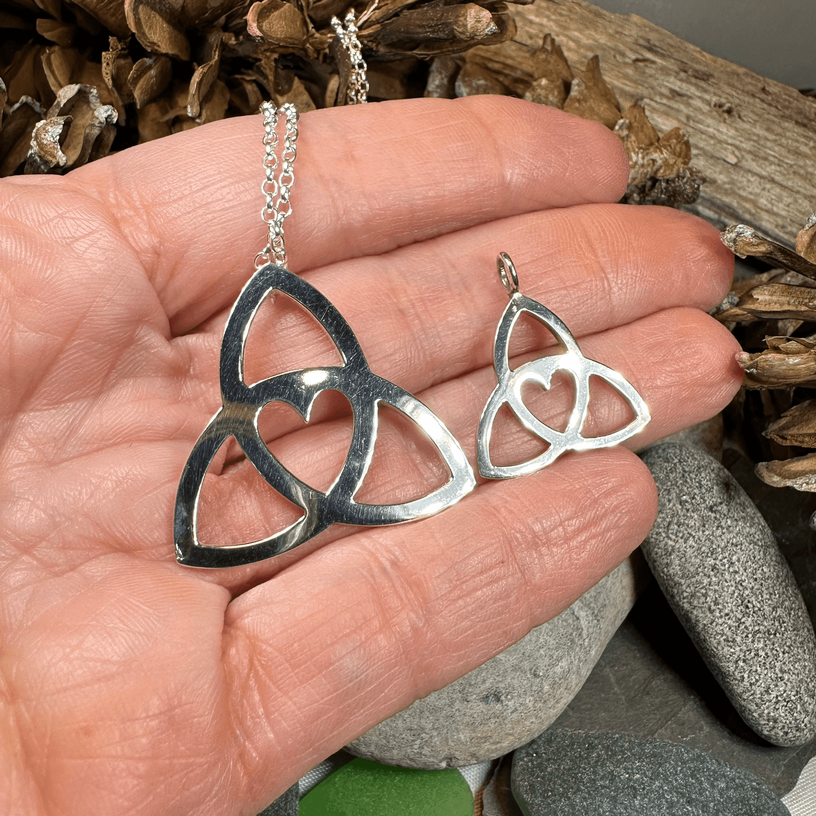 Gabrielle Triquetra Heart Necklace - Small 3/4