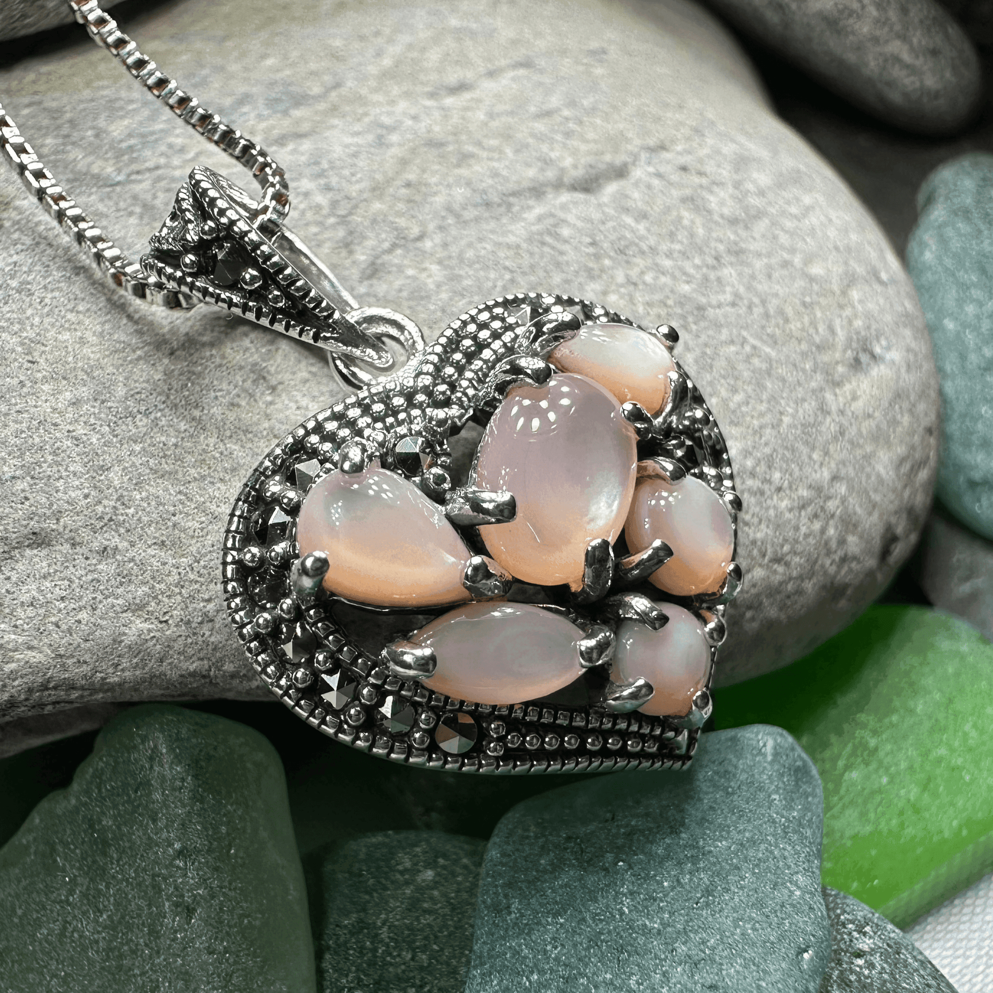 Timeless Heart Necklace - Pink Mother of Pearl