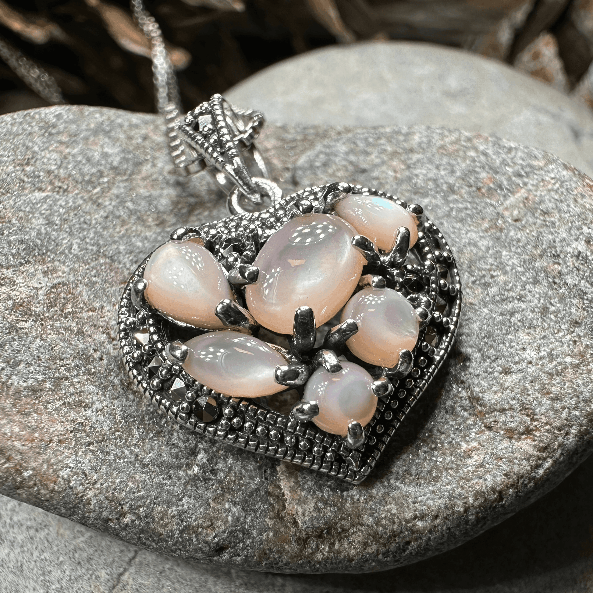 Timeless Heart Necklace - Pink Mother of Pearl