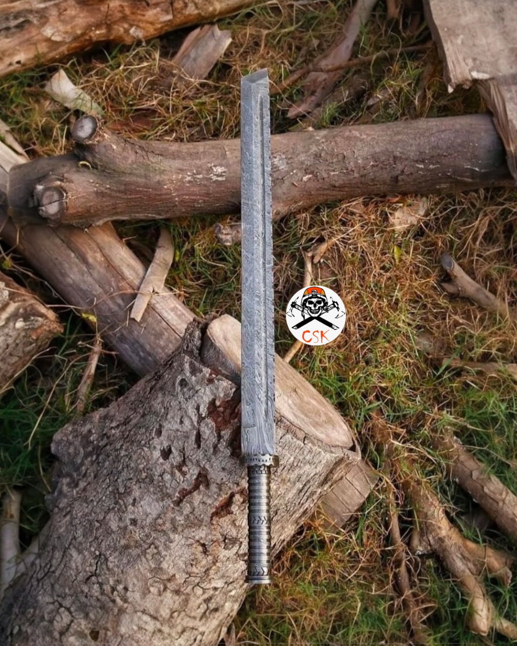 Shadow Fang – Damascus Steel Tanto Blade Sword