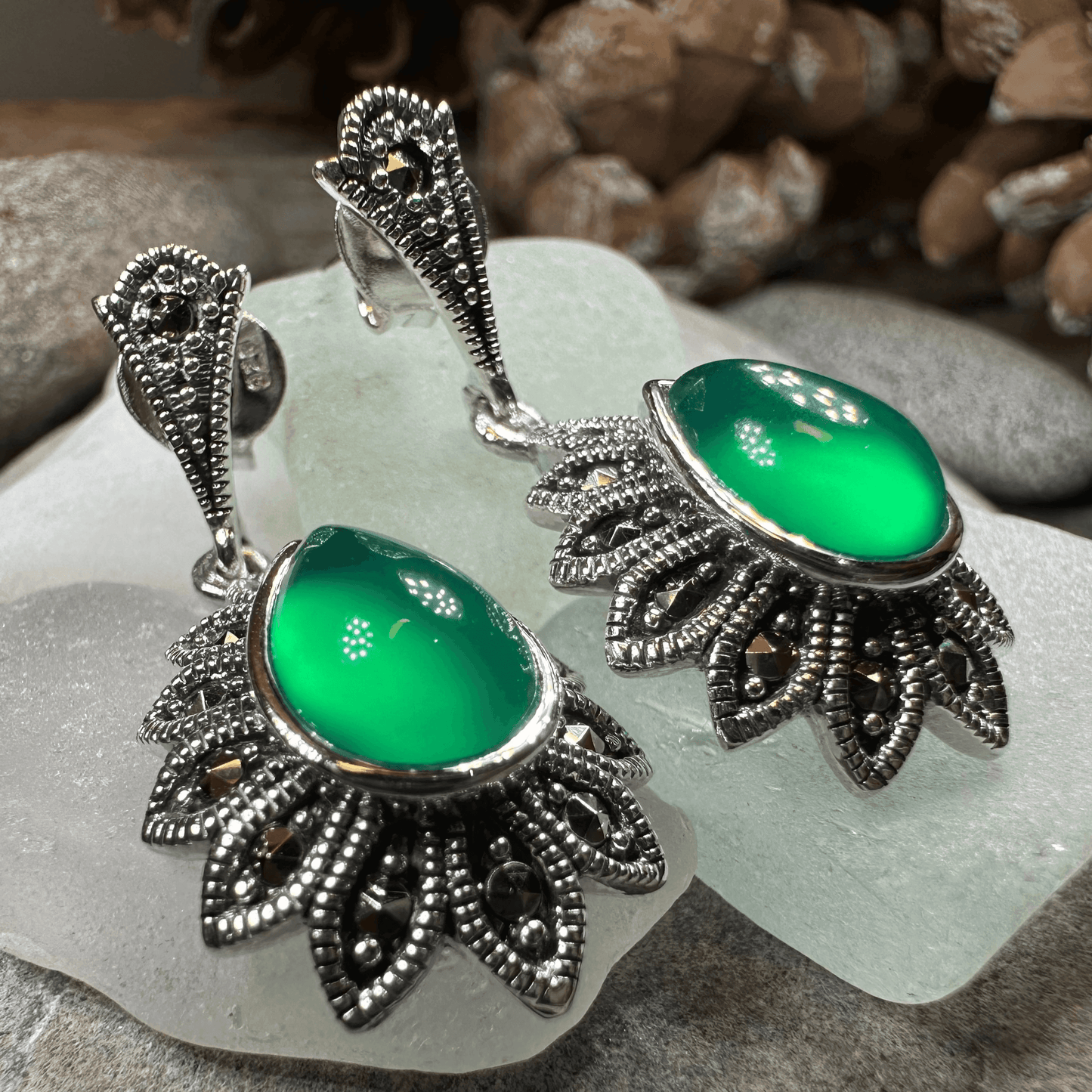 Gilda Celtic Flower Earrings - Green Agate