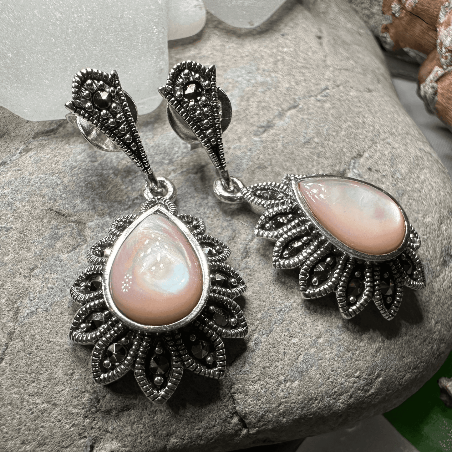 Gilda Celtic Flower Earrings - Pink Mother of Pearl