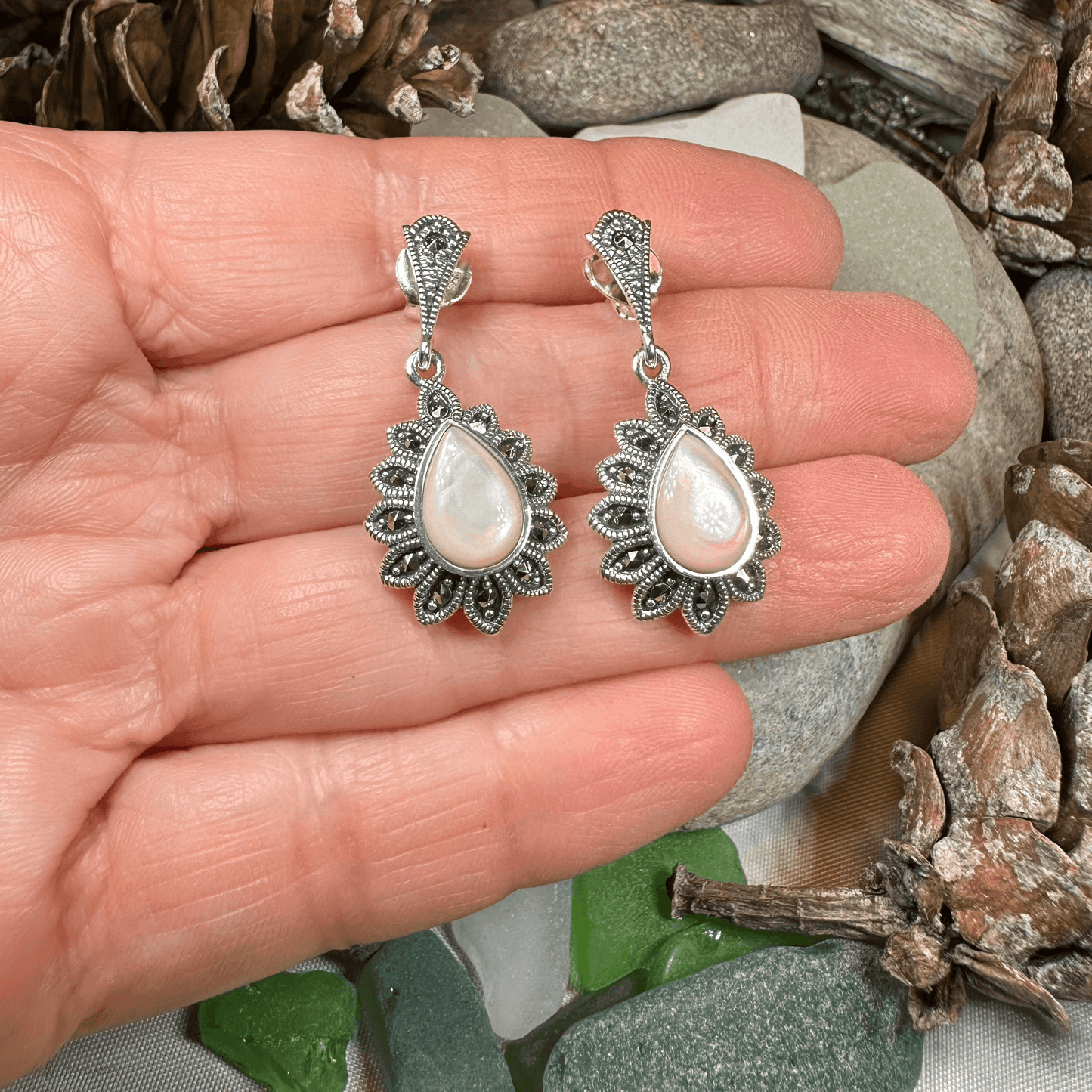 Gilda Celtic Flower Earrings - Pink Mother of Pearl