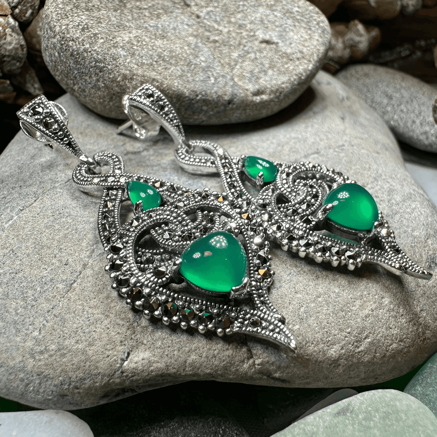 Larissa Love Knot Earrings - Green Agate