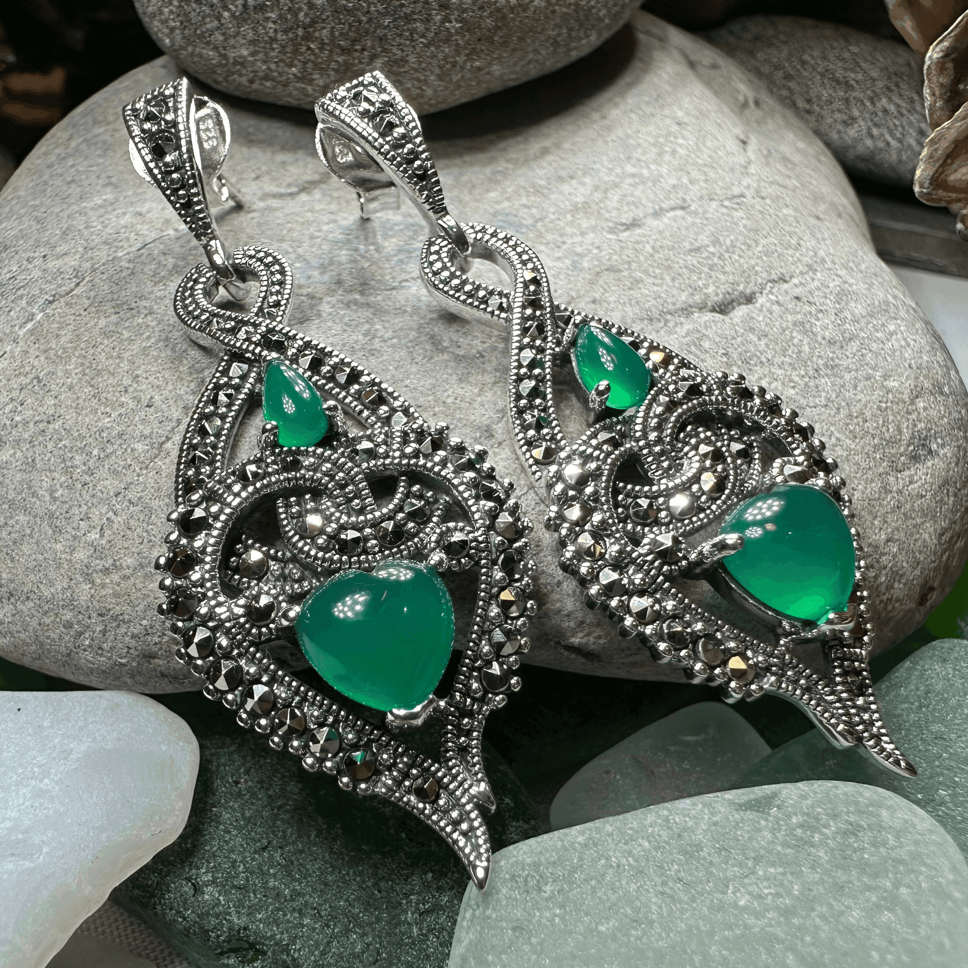 Larissa Love Knot Earrings - Green Agate