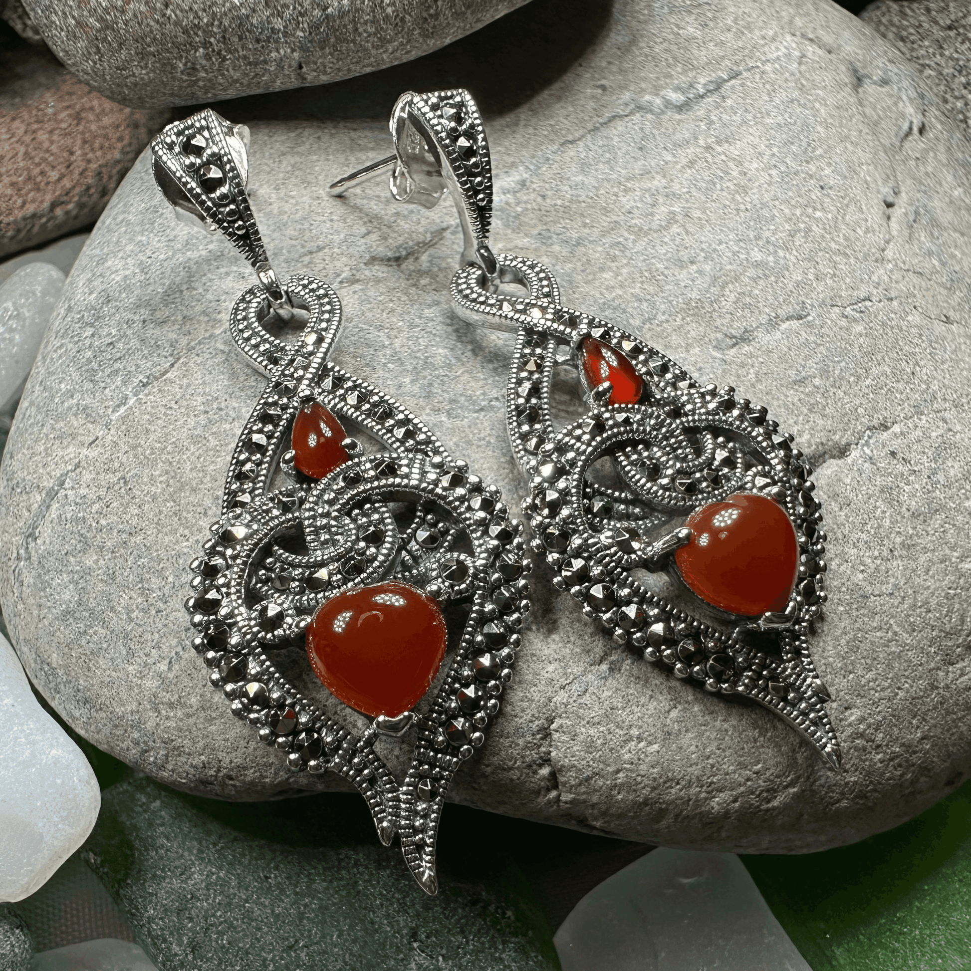 Larissa Love Knot Earrings - Green Agate