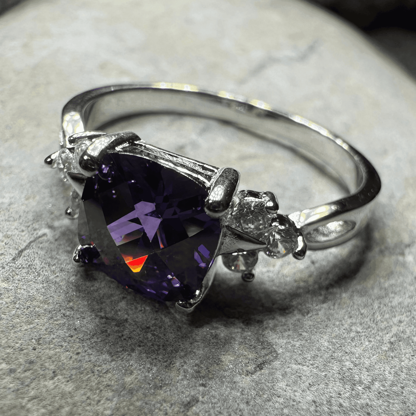 Amethyst Spring Ring - 5