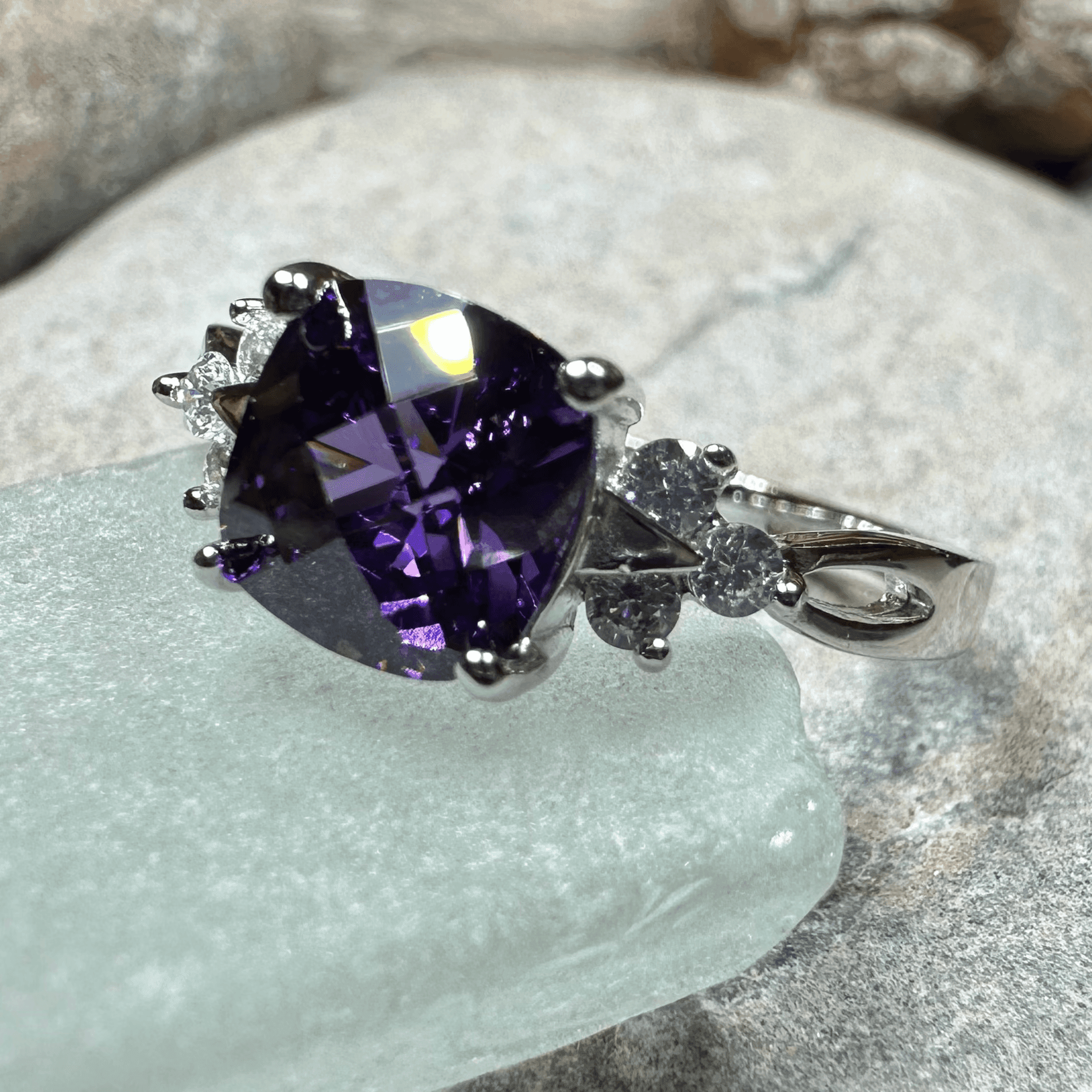 Amethyst Spring Ring - 5