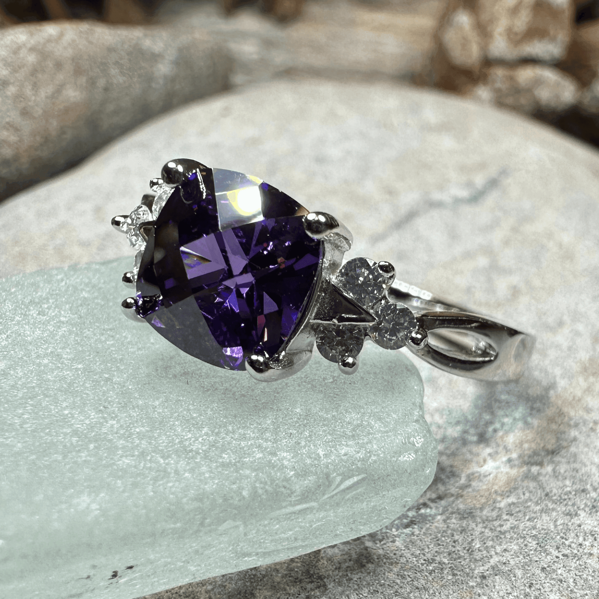 Amethyst Spring Ring - 5