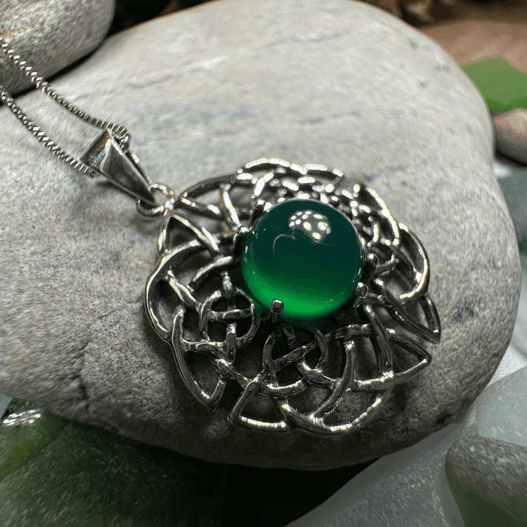 Elvenfire Celtic Knot Necklace - 18