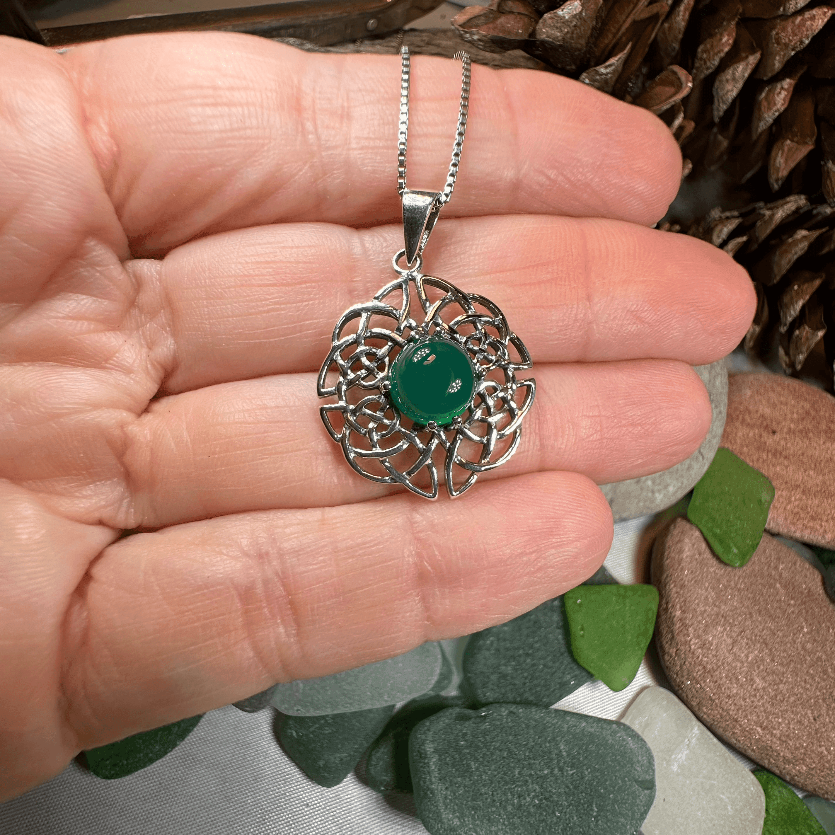 Elvenfire Celtic Knot Necklace - 18