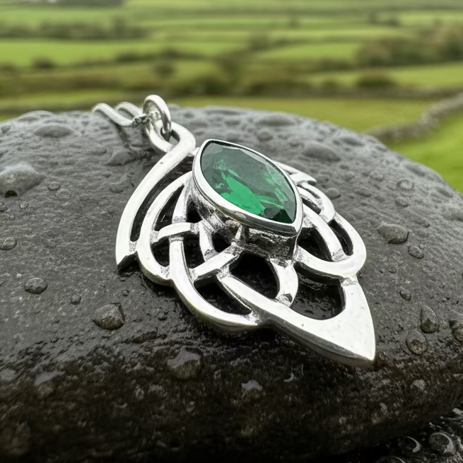 Celtic Dream Celtic Knot Necklace