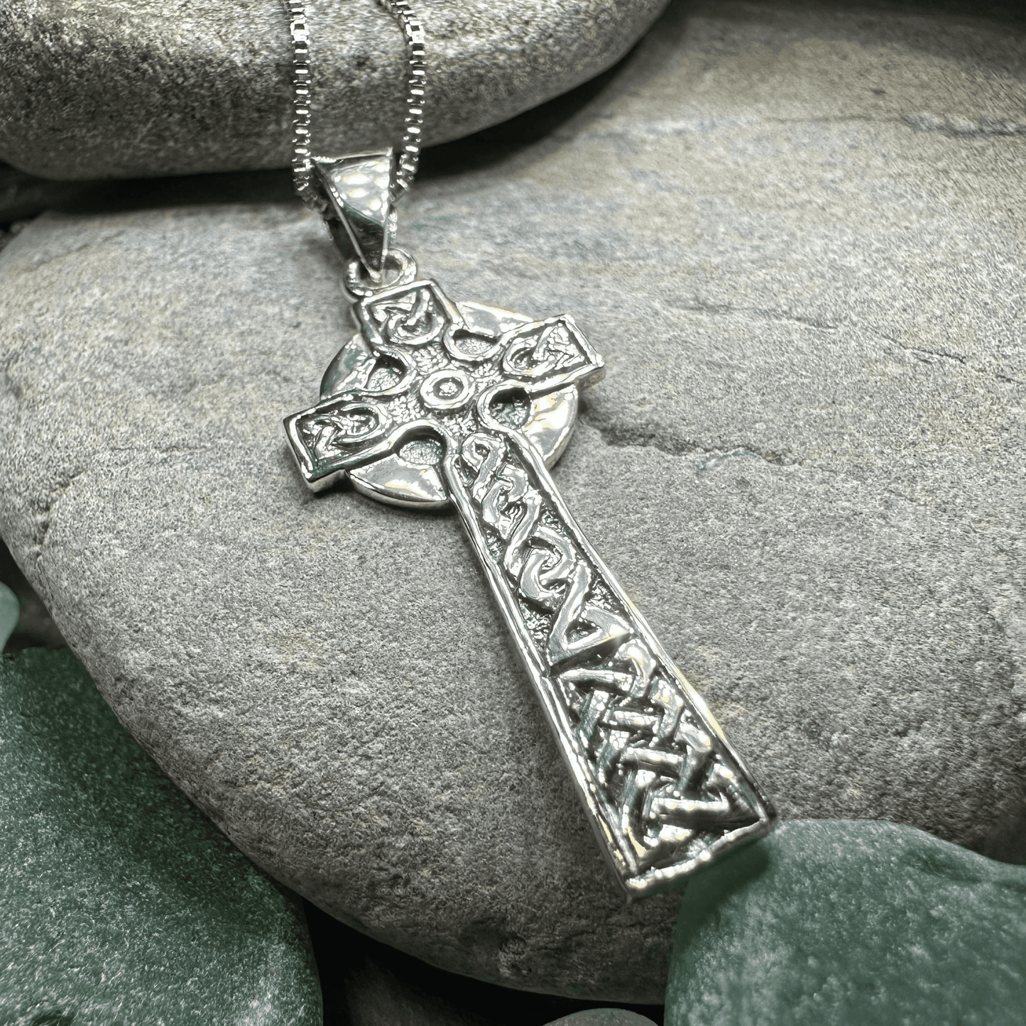 Simplicity Celtic Cross Necklace - 18