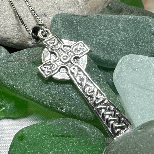 Simplicity Celtic Cross Necklace - 18